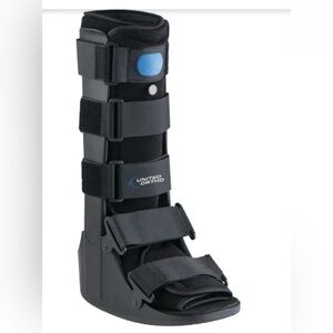 United Ortho Walking Boot Air Cam Fracture Boot Size Small Black